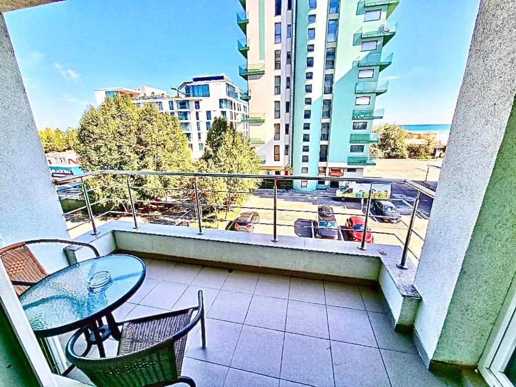 Marcony Boutique Apartments Mamaia Luaran gambar